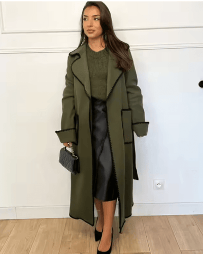 Sabiene – Lang og stilfull jakke