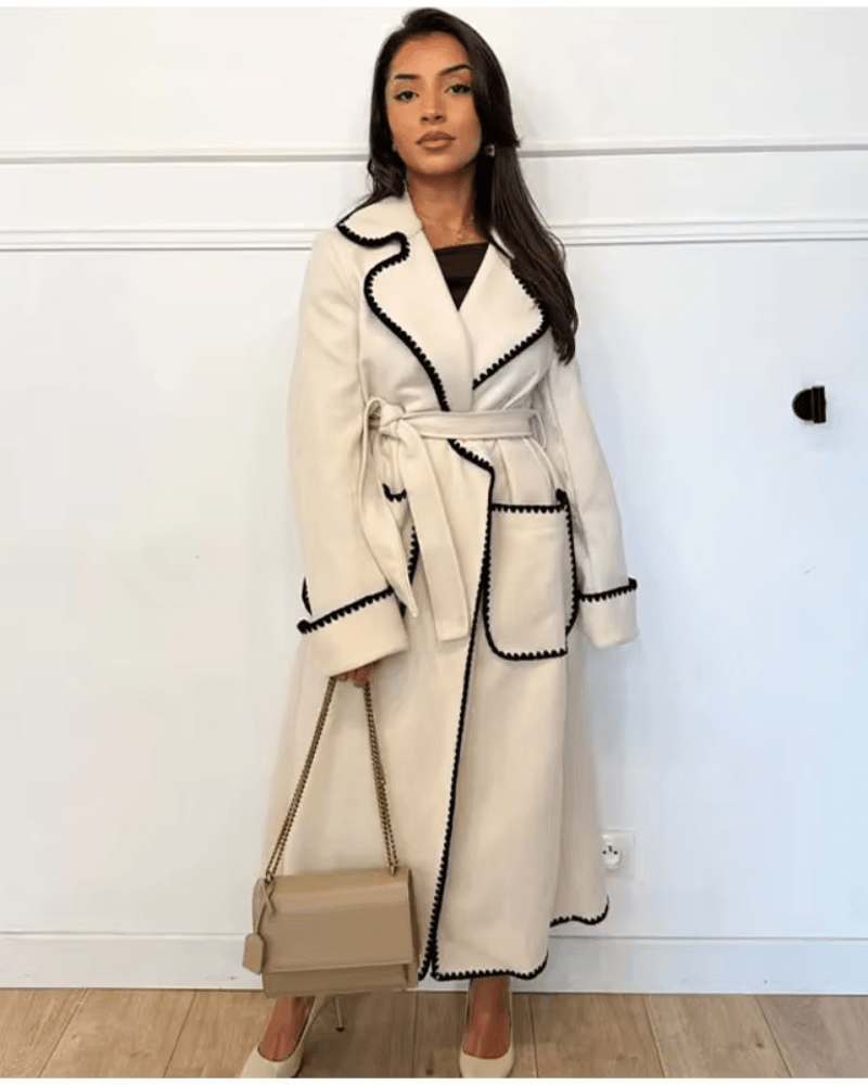 Sabiene – Lang og stilfull jakke