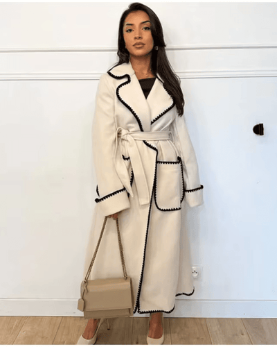 Sabiene – Lang og stilfull jakke