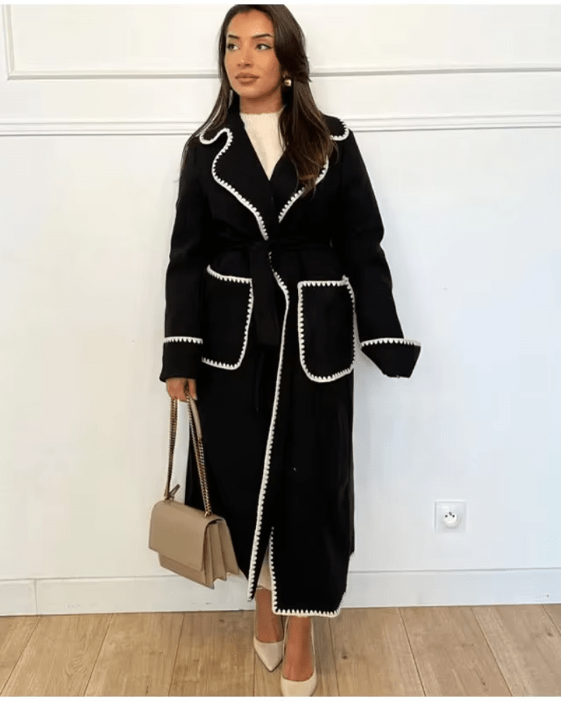 Sabiene – Lang og stilfull jakke